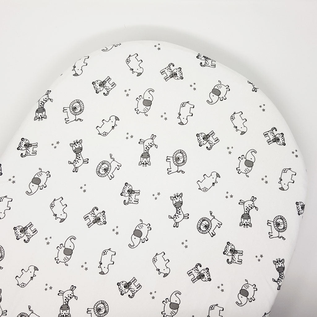 little acorn | Moses Basket Fitted Sheet - African Animals