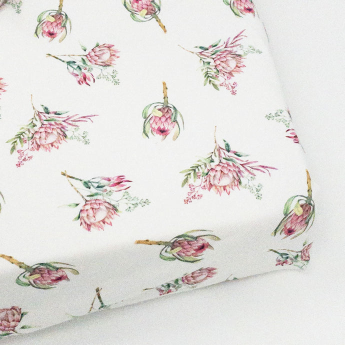 Moegs & Me. - King Protea Cot Fitted Sheet