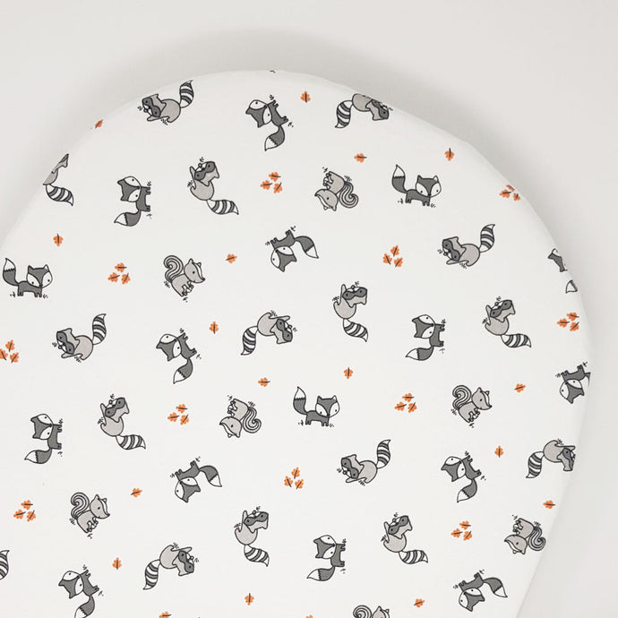 little acorn | Moses Basket Fitted Sheet - Woodland Animals